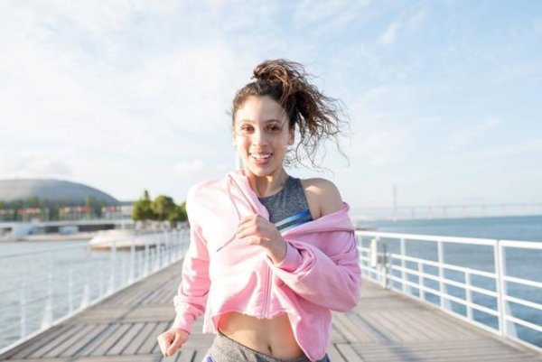 楠希配资 20年跑龄大神的忠告：跑步不伤膝盖，记住这3点